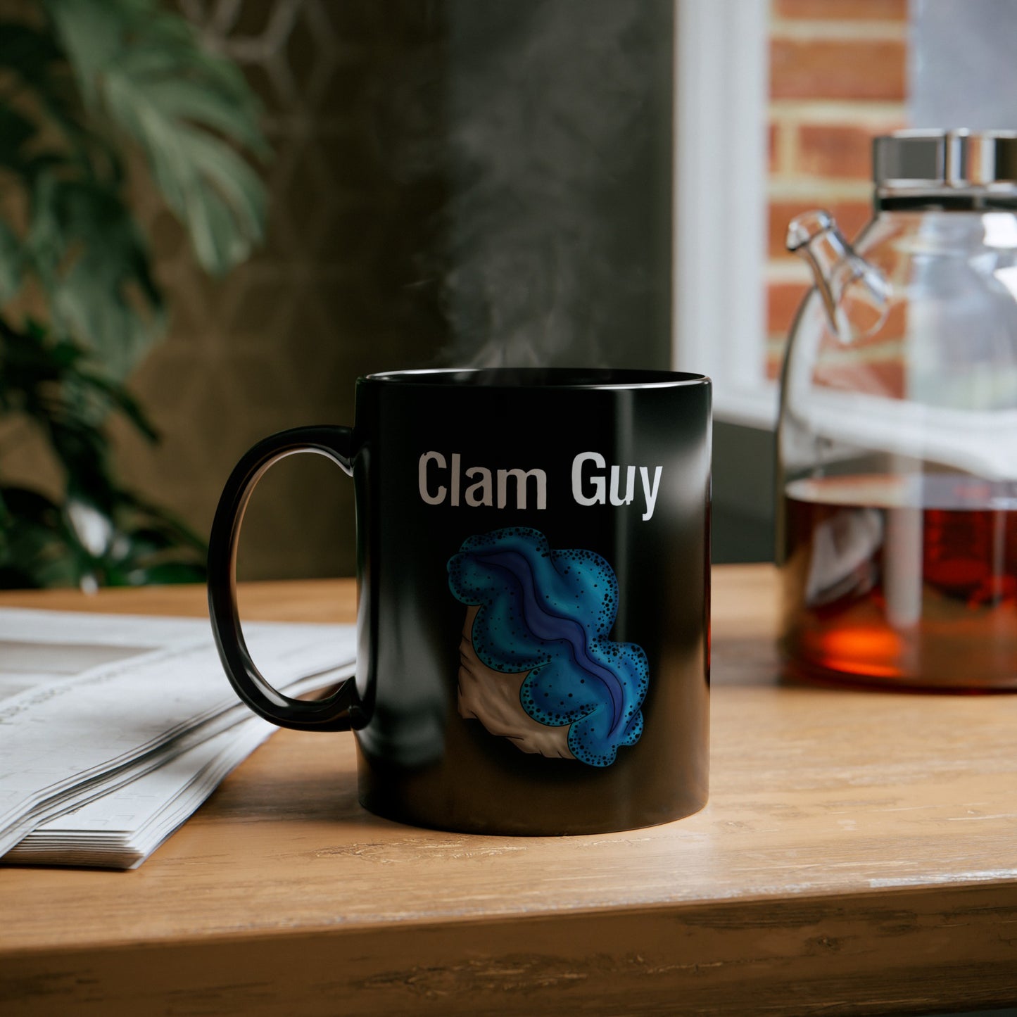 "Clam Guy" Maxima Clam Mug (11oz, 15oz)